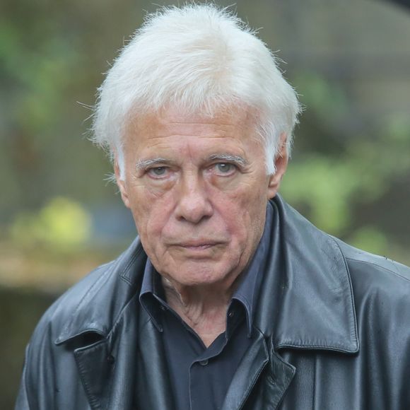 L'humoriste Guy Bedos est décédé il y a quatre ans jour pour jour.
Guy Bedos - Obsèques de Maurice Sinet (Siné) et de sa première femme Anik au cimetière de Montmartre à Paris. 