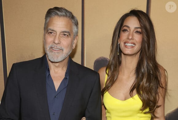 George Clooney et Amal à la première du film "The Boys in The Boat" à Los Angeles, le 11 décembre 2023.