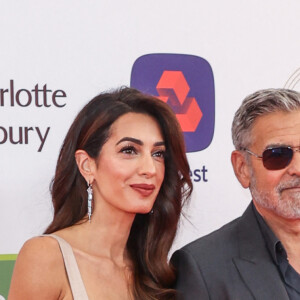 Amal et George Clooney à la soirée "Prince's Trust et TKMaxx & Homesense Awards 2023" au Théâtre Royal Drury Lane à Londres le 16 mai 2023.