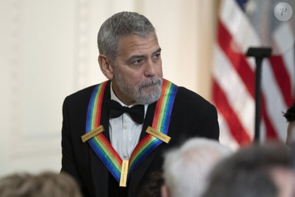 George Clooney lors de la 45ᵉ cérémonie des "Kennedy Center Honors" à Washington, DC, le dimanche 4 décembre 2022.