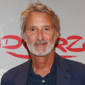 Pour Antoine de Caunes.
Exclusif - Antoine de Caunes - Avant-première du documentaire "Uderzo, sur le divan d'astérix" qui sera diffusé sur Canal + au cinéma Club de l'étoile à Paris, France. © Christophe Clovis / Bestimage