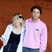 PHOTOS Première apparition officielle de Mélanie Thierry depuis la naissance de son 3e enfant, avec son amoureux Raphaël