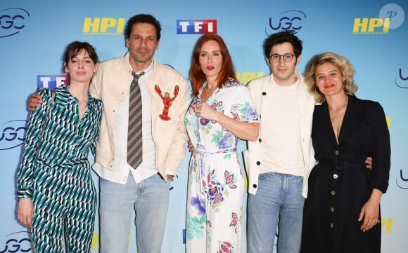 TF1 diffuse deux épisodes de "HPI" ce jeudi soir.
Bérangère McNeese, Mehdi Nebbou, Audrey Fleurot, Jeremy Lewin et Marie Denarnaud - Avant-première des 2 premiers épisodes de la saison 3 de "HPI" à l' UGC Normandie à Paris. © Coadic Guirec/Bestimage