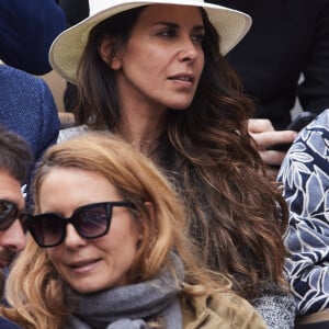 Reem Kherici dans les tribunes au même moment dans les tribunes des Internationaux de France de tennis de Roland Garros 2024 à Paris, France, le 2 juin 2024. © Jacovides-Moreau/Bestimage 