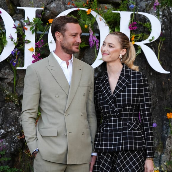 Les têtes couronnées étaient de la fête avec la présence toujours très élégante de Pierre Casiraghi et Beatrice Borromeo
Pierre Casiraghi et Beatrice Borromeo lors de la croisière Dior 2025 au Drummond Castle dans le Perthshire en Ecosse, le 3 juin 2024. © Andrew Milligan/PA Wire