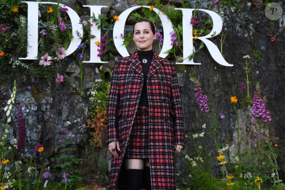 Amira Casar lors de la croisière Dior 2025 au Drummond Castle dans le Perthshire en Ecosse, le 3 juin 2024. © Andrew Milligan/PA Wire