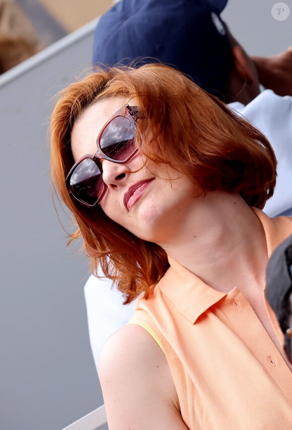 Elodie Frégé - Les célébrités dans les tribunes des Internationaux de France de tennis de Roland Garros 2024 à Paris. Le 5 juin 2024. © Jacovides-Moreau/Bestimage  