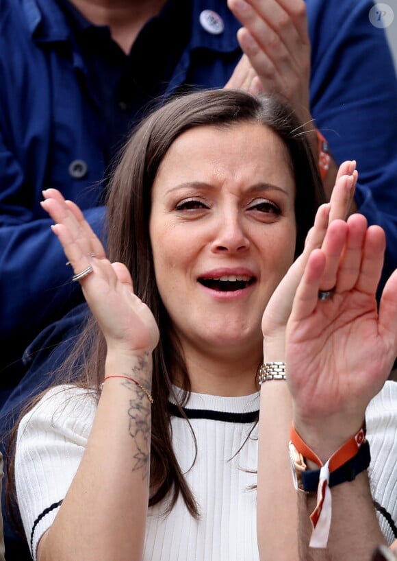 Camille Lellouche - Les célébrités dans les tribunes des Internationaux de France de tennis de Roland Garros 2024 à Paris. Le 5 juin 2024. © Jacovides-Moreau/Bestimage