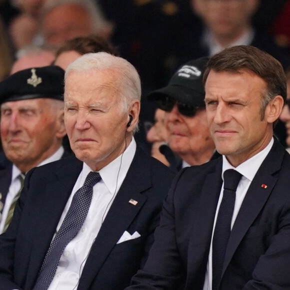 Il a participé à une grande cérémonie à Saint-Laurent-sur-Mer
Joe Biden et Emmanuel Macron à Omaha Beach à Saint-Laurent-sur-Mer pour les 80 ans du Débarquement le 6 juin 2024. Photo by Jordan Pettitt/PA Wire/ABACAPRESS.COM