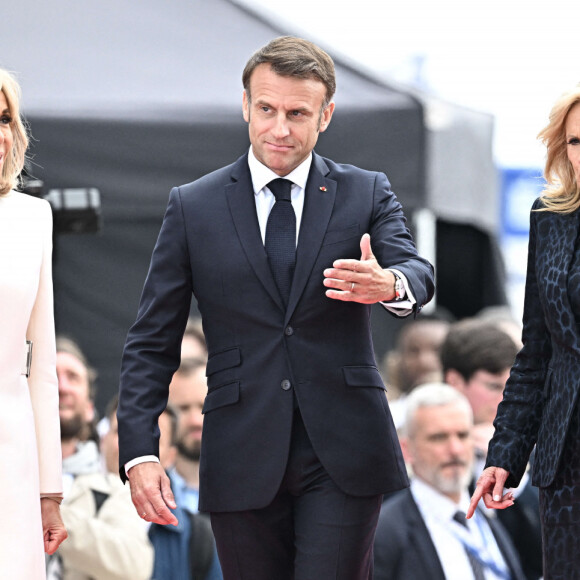 Brigitte et Emmanuel Macron, Jill et Joe Biden à Omaha Beach à Saint-Laurent-sur-Mer pour les 80 ans du Débarquement le 6 juin 2024. Photo by David Niviere/ABACAPRESS.COM