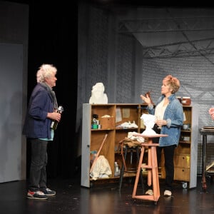 Véronique Jannot, Jean Luc Moreau et Emmanuel Guttierez - Filage de la piece "Un atelier pour deux" au theatre de Passy à Paris Le 21 fevrier 2024 © Coadic Guirec / Bestimage