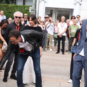 Exclusif - Mathilde Seigner, Anthony Delon - Arrivées au photocall de la 3ème édition du Festival du Cinéma Français et de la Gastronomie d'Aix-les-Bains. Le 8 juin 2024 © Denis Guignebourg / Bestimage 