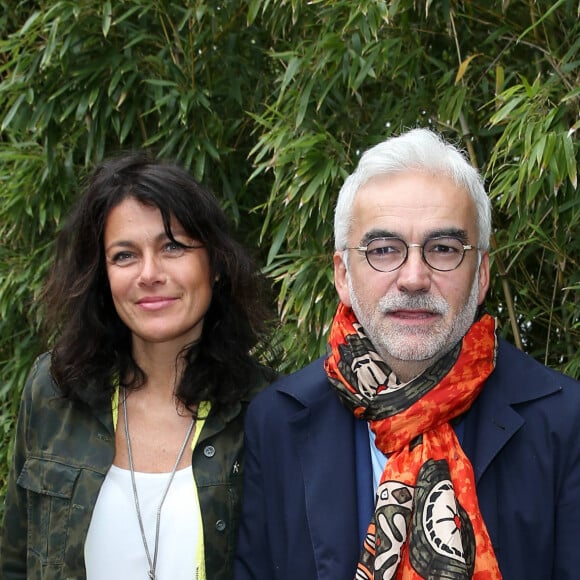 Pascal Praud et sa compagne Catherine - People au village des internationaux de France de tennis à Roland Garros à Paris 4 juin 2016. © Dominique Jacovides / Bestimage 