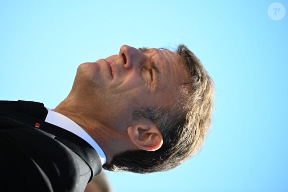 Emmanuel Macron lors de la cérémonie sur l'Esplanade du Mémorial dans le village de Oradour-sur-Glane, à l'occasion des 80 ans du massacre d'Oradour pendant la Seconde Guerre Mondiale. Le 10 juin 2024 © Eliot Blondet / Pool / Bestimage 