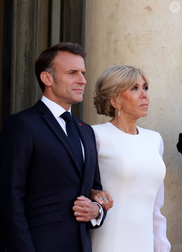 Emmanuel Macron et sa femme Brigitte - Dîner d'état en l'honneur du président des Etats-Unis et sa femme au palais de l'Elysée à Paris, à l'occasion de leur visite officielle en France. Le 8 juin 2024 © Jacovides-Moreau / Bestimage 