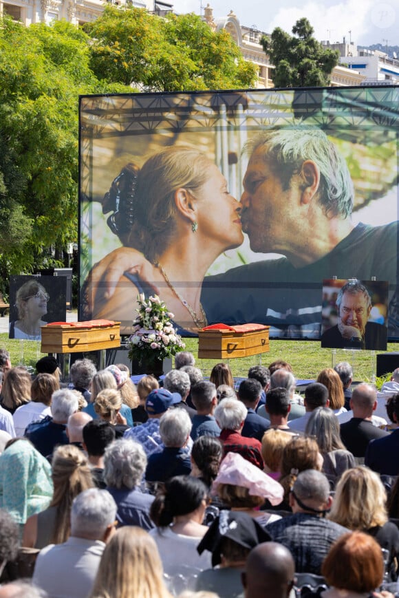 Ben et Annie Vautier sont morts à moins de 24 heures d'intervalle. 
Hommage public à Annie et Ben Vautier sur la promenade du Paillon à Nice, France, 13 juin 2024. Photo by Shootpix/ABACAPRESS.COM