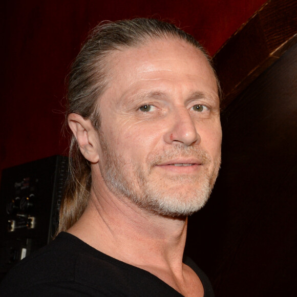 Agathe de la Fontaine, ex-femme d'Emmanuel Petit, et leur fille Zoé sont en deuil 
Emmanuel Petit - A l'occasion des 20 ans de la victoire de l'équipe de France, les bleus 98 se sont rendus à un dîner organisé au Buddha Bar avec tous les joueurs et leur famille. © Rachid Bellak/Bestimage 
