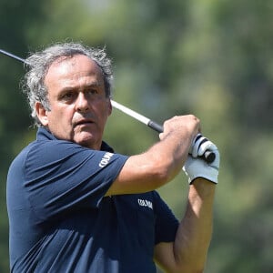 Si l'hiver, ce passionné de golf se rend souvent à l'Ile Maurice...
Michel Platini lors d'un tournoi de golf caritatif Vialli and Mauro Golf Cup au Royal Park i Roveri, à Turin, en Italie, le 2 septembre 2019. Photo par Alessandro Di Marco/Ansa/ABACAPRESS.COM