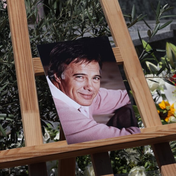 Exclusif - No web - - - Illustration - Obsèques de Guy Bedos dans le village de Lumio en Corse, France, le 8 juin 2020. © Olivier Sanchez/Crystal Pictures/Bestimage 