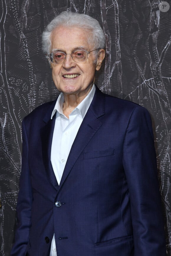 Lionel Jospin - Vernissage de l'exposition Ruinart "Promenade en Champagne" au Carreau du Temple à Paris. Le 9 mars 2023 © Giancarlo Gorassini / Bestimage