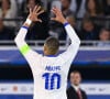 On découvre alors que Kylian Mbappé touche 27 fois plus d'argent qu'un de ses partenaires.
Kylian Mbappé pendant la rencontre France-Canada Bordeaux, France. ( Photo de federico pestellini / panoramic).