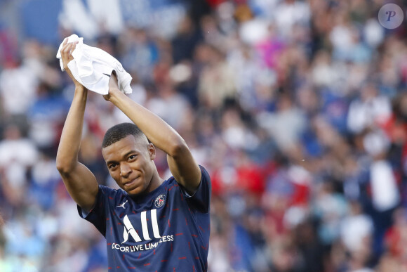 Football - Le Real Madrid officialise l'arrivée de Kylian Mbappé pour cinq - Kylian Mbappe (PSG) - Football : Match Ligue 1 Uber Eats PSG Vs Metz (5-0) au parc des princes à Paris le 21 mai 2022. © Michael Baucher/Panoramic/Bestimage