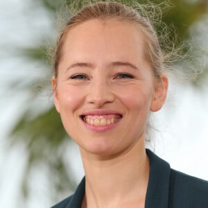 Isild Le Besco - Photocall du film "Les ponts de Sarajevo" lors du 67ème Festival International du Film de Cannes, le 22 mai 2014. 