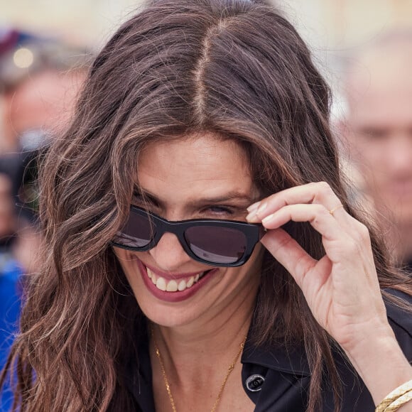 La réalisatrice Maïwenn au photocall de "Jeanne du Barry" lors du 76ème Festival International du Film de Cannes, le 17 mai 2023. © Dominique Jacovides/Cyril Moreau/Bestimage 