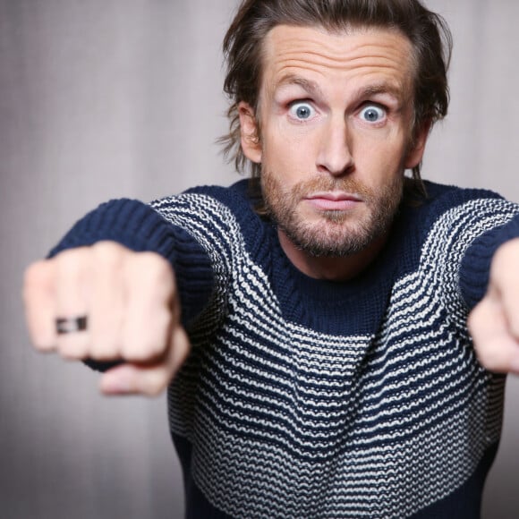 Le superman du cinéma français est depuis peu le producteur de ses films.Philippe Lacheau pose à Paris, France, le 18 février 2022. Photo par Jerome Domine/ABACAPRESS.COM