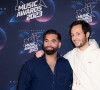 Tapis rouge des NRJ Music Awards. Kendji et Vianney sur le tapis rouge, au Palais des Festivals, à Cannes, le 10 novembre 2023. Shootpix/ABACAPRESS.COM