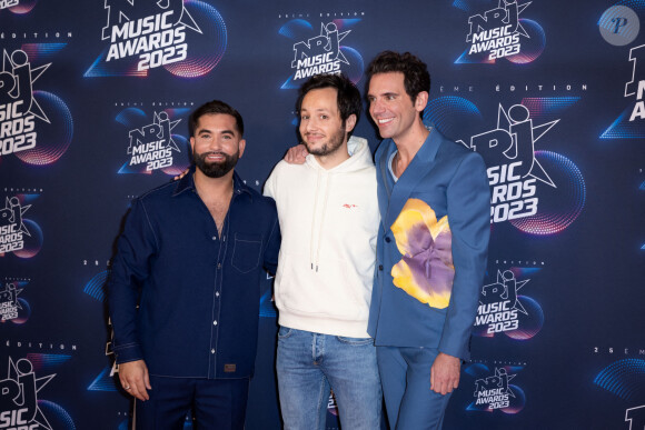 Tapis rouge des NRJ Music Awards. Kendji, Mika et Vianney sur le tapis rouge, au Palais des Festivals, à Cannes, le 10 novembre 2023. Shootpix/ABACAPRESS.COM