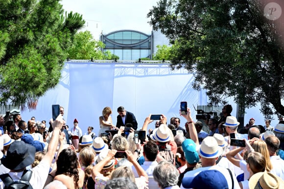 Christian Estrosi et sa femme Laura Tenoudji pour l'inauguration de "La Bourgada" à Nice, le samedi 22 juin 2024