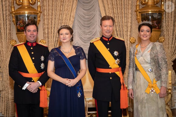 Le prince Guillaume, la princesse Alexandra, le grand-duc Henri de Luxembourg et la comtesse Stéphanie de Lannoy, grande-duchesse héritière de Luxembourg (enceinte) - Le grand-duc Henri de Luxembourg, la princesse Alexandra, le prince Guillaume et la comtesse Stéphanie de Lannoy, grande-duchesse héritière de Luxembourg (enceinte) , assistent à la réception du Nouvel an au Palais grand-ducal à Luxembourg, le 16 janvier 2020.