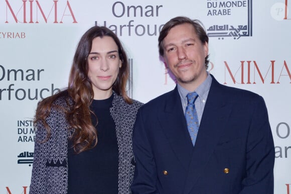 Le prince Louis de Luxembourg et sa compagne Scarlett-Lauren Sirgue lors du photocall du concert unique de O.Harfouch et son orchestre pour la paix à l'Institut du Monde Arabe à Paris le 3 février 2024. © Rachid Bellak / Bestimage 