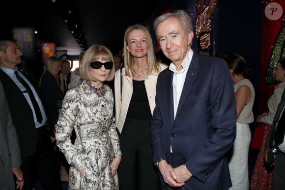 Anna Wintour, Delphine Arnault et Bernard Arnault au Front Row du défilé de mode Christian Dior Haute-Couture automne-hiver 2024/2025 lors de la Fashion Week de Paris, France, le 24 juin 2024. © Bertrand Rindoff/Bestimage