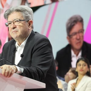 Jean-Luc Mélenchon - Meeting de J.L.Mélenchon, président de la France Insoumise, le 25 mai 2024à Aubervilliers, en vue des élections européennes. © Jonathan Rebboah / Panoramic / Bestimage  Meeting of J.L. Mélenchon, president of France Insoumise, on May 25, 2024 in Aubervilliers, with a view to the European elections. 