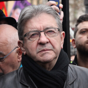 Rassemblement en hommage aux trois personnes de la communaute kurdes tues lors d' une fusillade a Paris Place de la Republique en presence de Jean-Luc Melenchon 