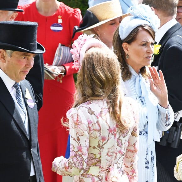 Michael Middleton, La princesse Beatrice d'York et Carole Middleton - Les célébrités et les membres de la famille royale d'Angleterre assistent au second jour de la course hippique Royal Ascot , le 19 juin 2024. 