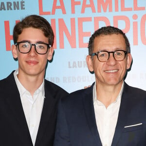 "C'était il y a 2 jours, comme moi", ajoute l'ex de Dany Boon
 
Dany Boon avec ses deux fils Eytan et Mehdi - Avant-première du film "La Famille Hennedricks" au Cinéma Pathé Beaugrenelle à Paris le 18 juin 2024. © Coadic Guirec/Bestimage