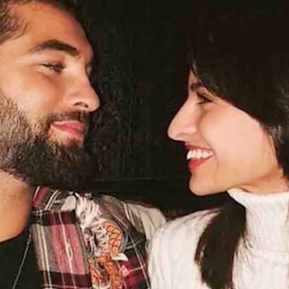 Il explique également tout le mal qu'il a causé autour de lui, notamment à sa femme et sa fille.
Kendji Girac et Soraya Miranda