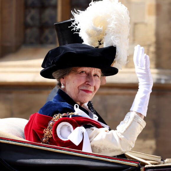 La princesse Anne d'Angleterre - La famille royale d'Angleterre lors du Service de l'Ordre de la Jarretière au Château de Windsor. Le 17 juin 2024 © Jonathan Buckmaster / MirrorPix / Bestimage 