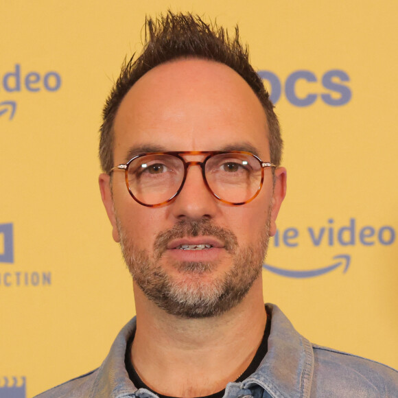 Moins d'un an que Jarry est aux commandes du jeu "Tout le monde veut prendre sa place".
Jarry - Avant première du film "Maison de retraite 2 " au cinéma Le Grand Rex à Paris. © Rubens Hazon/Bestimage