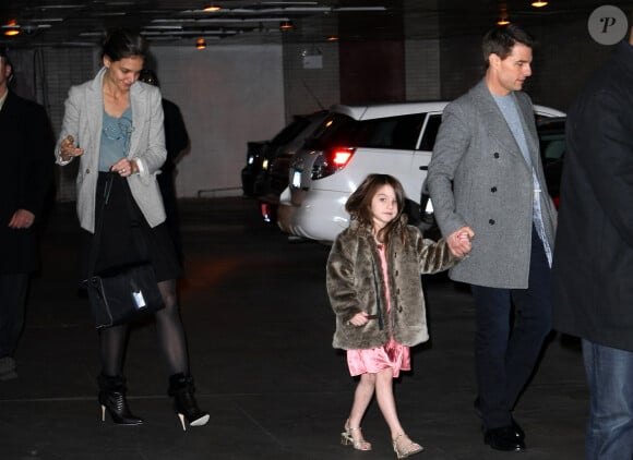 Tom Cruise, Katie Holmes et leur fille Suri Cruise à New York le 16 décembre 2011.