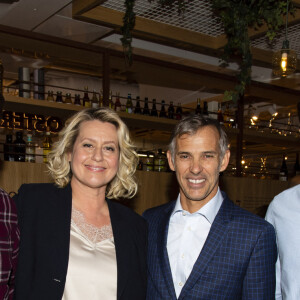 Exclusif - Paul et Luana Belmondo avec leurs fils Giacomo et Alessandro - Luana Belmondo lors du lancement de son livre "Italia mia Luana cuisine Rome" et de l'annonce de la diffusion de la série d'émissions sur la chaîne TV My Cuisine, au restaurant l'Osteria del Vino du marché spacieux Eataly Paris Marais à Paris le 7 novembre 2019. © Tiziano Da Silva - Pierre Perusseau/Bestimage 