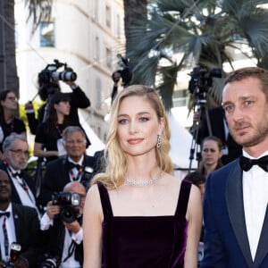 Depuis, le couple n'a jamais montré de faille. 
Beatrice Borromeo et son mari Pierre Casiraghi - Montée des marches du film " Le comte de Monte-Cristo " lors du 77ème Festival International du Film de Cannes, au Palais des Festivals à Cannes. Le 22 mai 2024 © Jacovides-Moreau / Bestimage