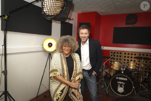 Exclusif - Jocelyne Beroard (chanteuse du goupe Kassav'), Bernard Montiel - Enregistrement de l'émission "OlympiaScope", présentée par B.Montiel et diffusée le 7 juillet sur Olympia TV, une chaîne du groupe Canal+ et en replay sur myCANAL. Le 28 mai 2024 © Jack Tribeca / Bestimage