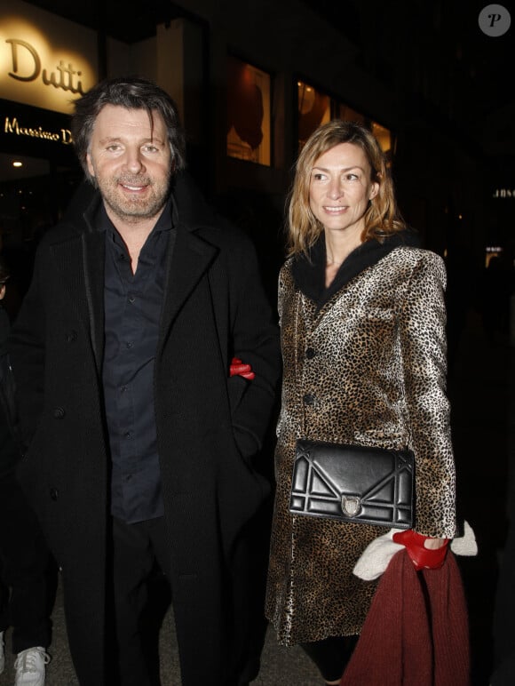 Exclusif - Philippe Lellouche et sa compagne Vanessa Boisjean - Avant-première du film "L'amour c'est mieux que la vie" réalisé par C. Lelouch dont c'est le 50ème film au cinéma UGC Normandie à Paris le 17 janvier 2022. © Denis Guignebourg/Bestimage 