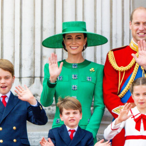 Kate Middleton, le prince William et leurs 3 enfants : George, Charlotte et Louis