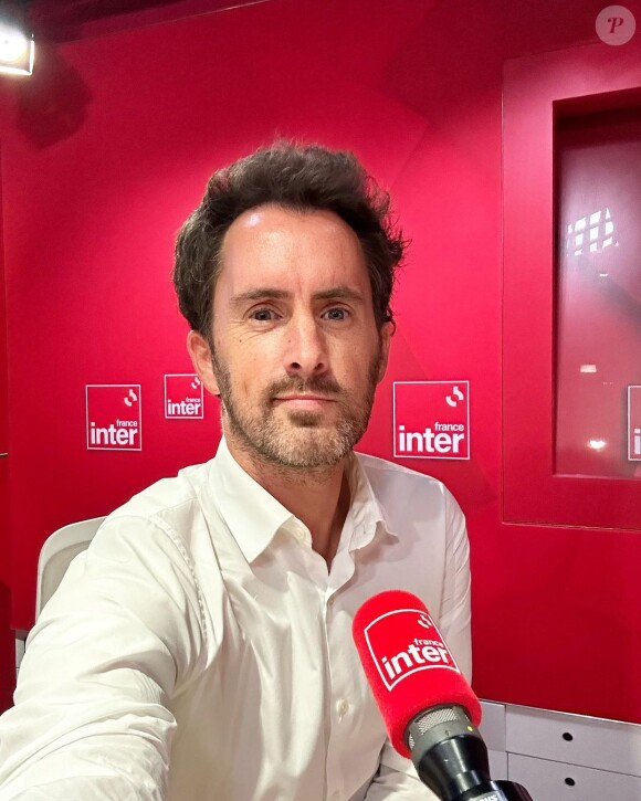 Pour Télé Loisirs, il évoque la "période compliquée" qui l'a poussé à partir.
Vincent Valinducq, Instagram