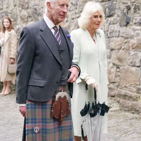 Le roi Charles III et la reine consort Camilla assistent à une célébration au château d'Édimbourg pour marquer le 900e anniversaire de la ville d'Édimbourg, en Écosse le 3 juillet 2024 © Alpha Press / Bestimage 